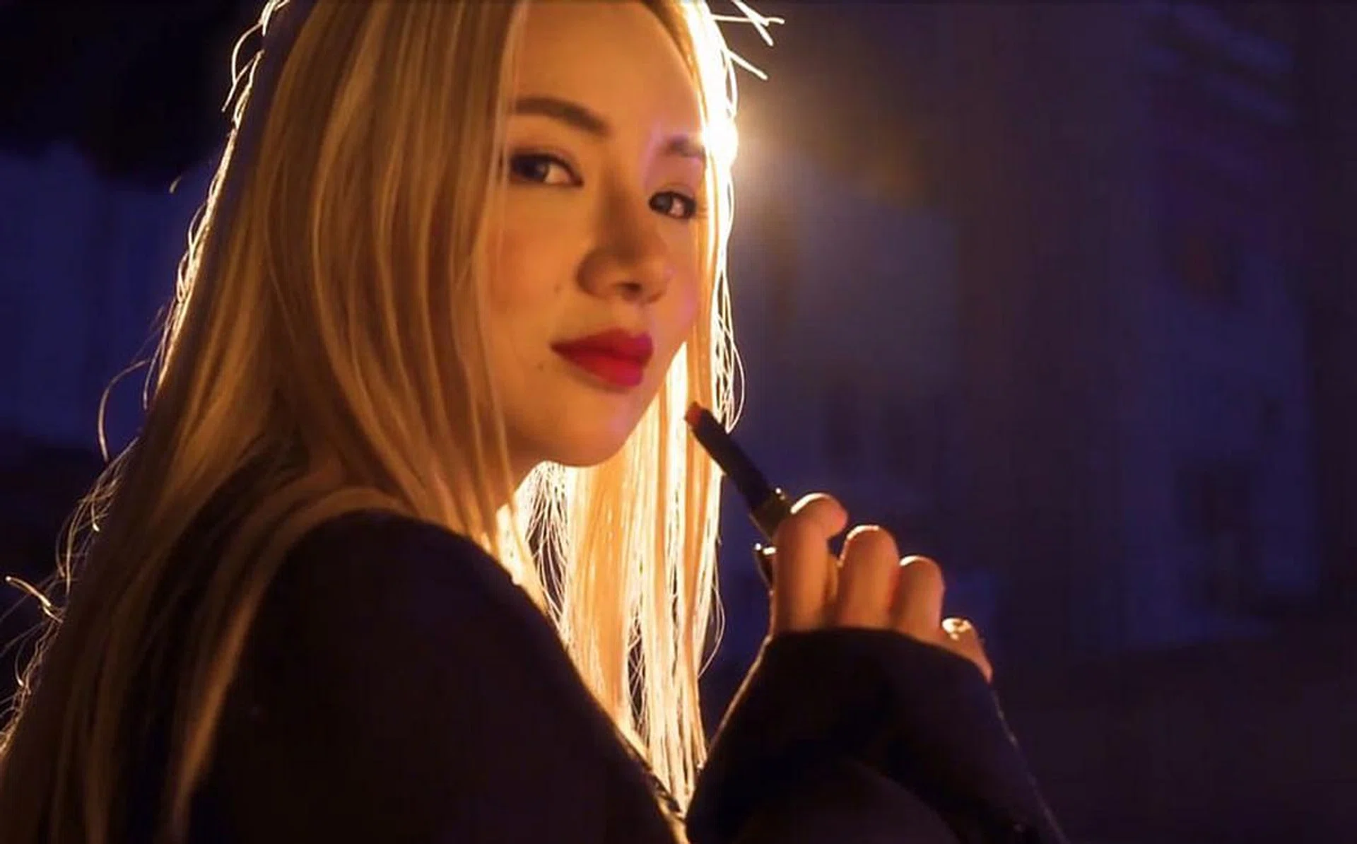 Watch Kim Lim #walktheline with YSL Beauty's latest lipstick