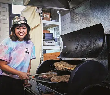 her-world-female-meatsmiths-jayce-ho-sg-brisket-kitchen