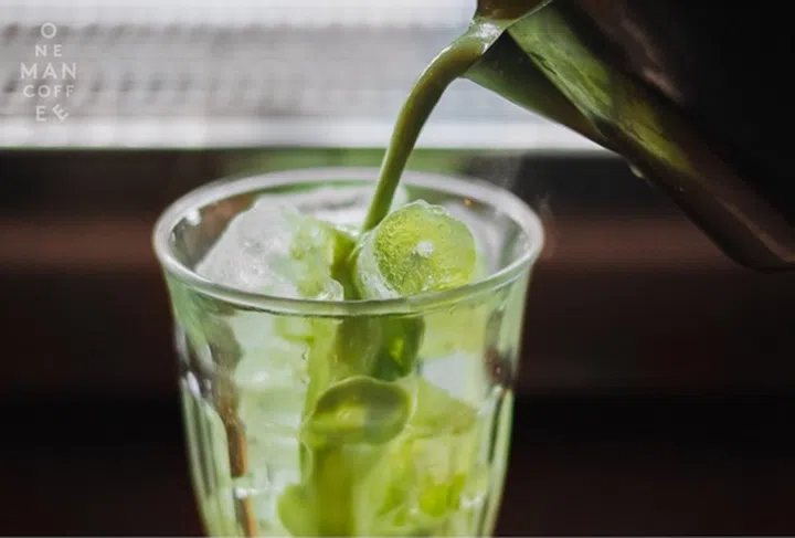 one-man-coffee-matcha-latte