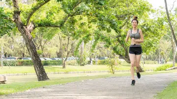 virus infection risk outdoors