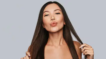 eyelash extension