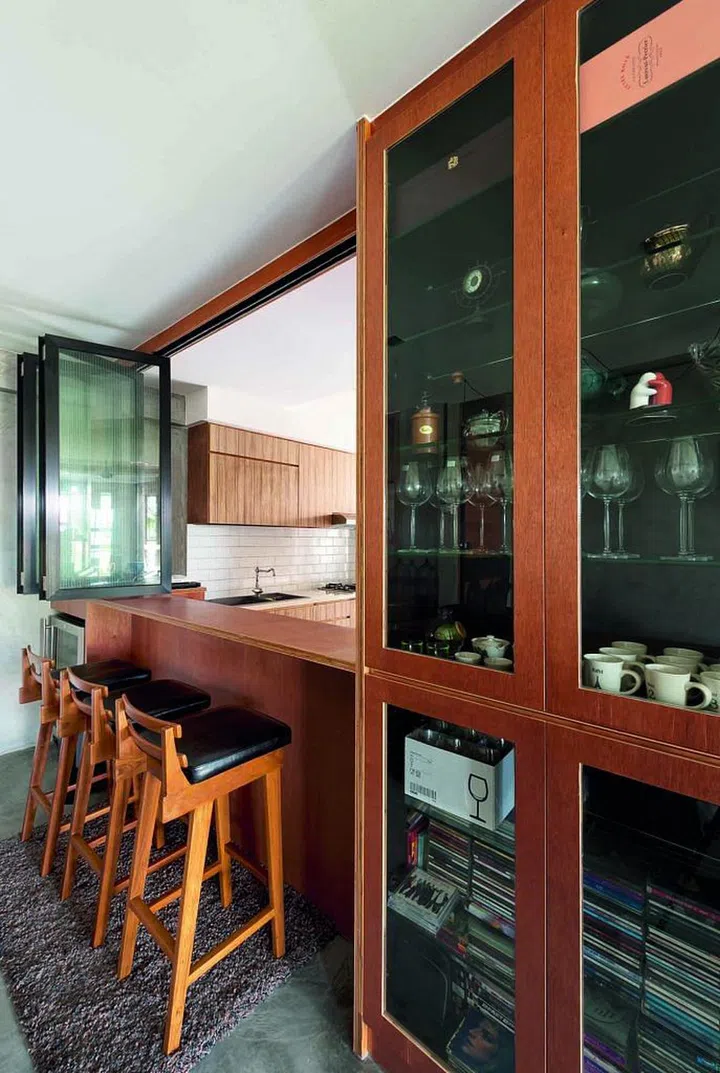 38 Kitchen Remodeling Ideas You Can Do on a Budget - Low Cost Industrial Style Renovation