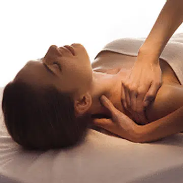 You need to try this new custom spa treatment we loved it! T_0.png