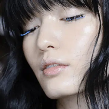T Martin Grant S15 P Tips on how to wear coloured mascara and best colours for asian skin.png