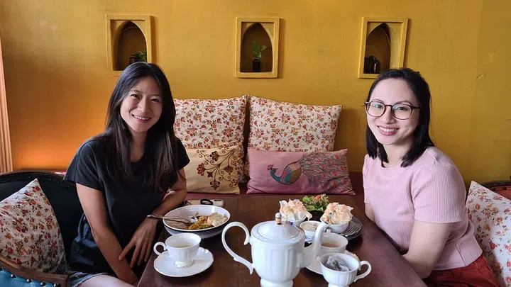 Sabrina Ooi (left) and Alyssa Reinoso (right), co-founders of Calm Collective