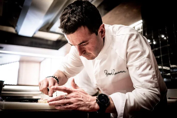 Chef Ricard Camarena dry-ages tuna coated in carob at his eponymous restaurant in Valencia. (Photo: Ricard Camarena)