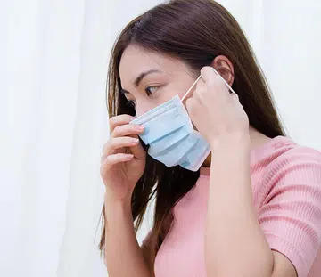 Have bad breath ever since you started wearing masks? Here's how you can fix it