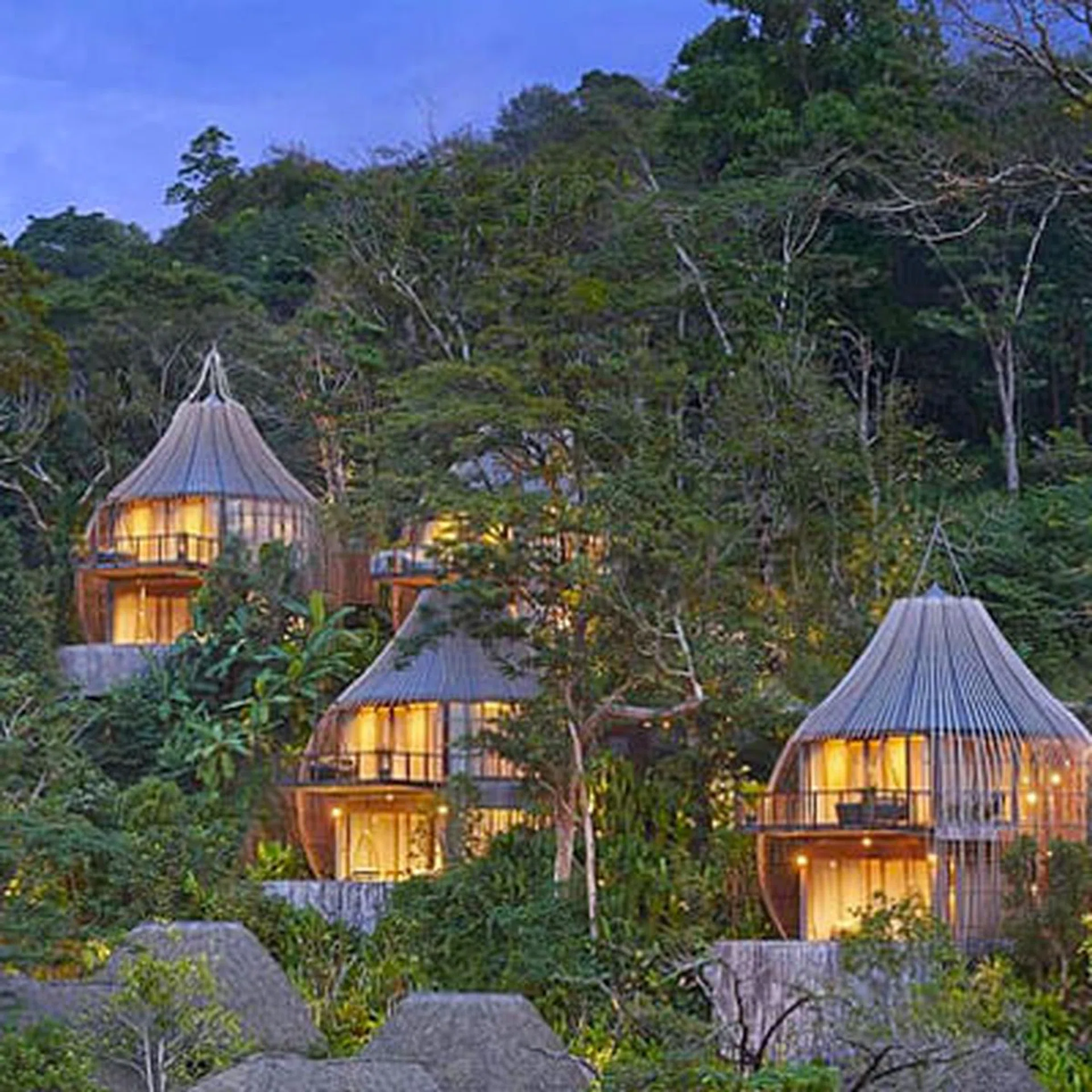 Rainforest tents to sand dunes: 8 unforgettable one-of-a-kind Asian honeymoons thumbnail