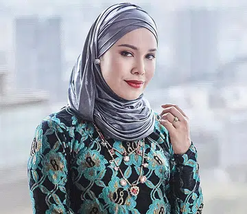 Muslimah style star adlina anisÃƒÂ¢Ã¢â€šÂ¬Ã¢â€žÂ¢ guide to eid glam