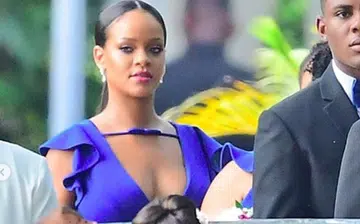 rihanna_bridesmaid