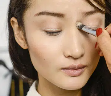 common concealer mistakes - how to apply concealer like a pro - thumb