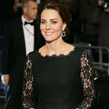 Kate Middleton pregnant look thumb.jpg