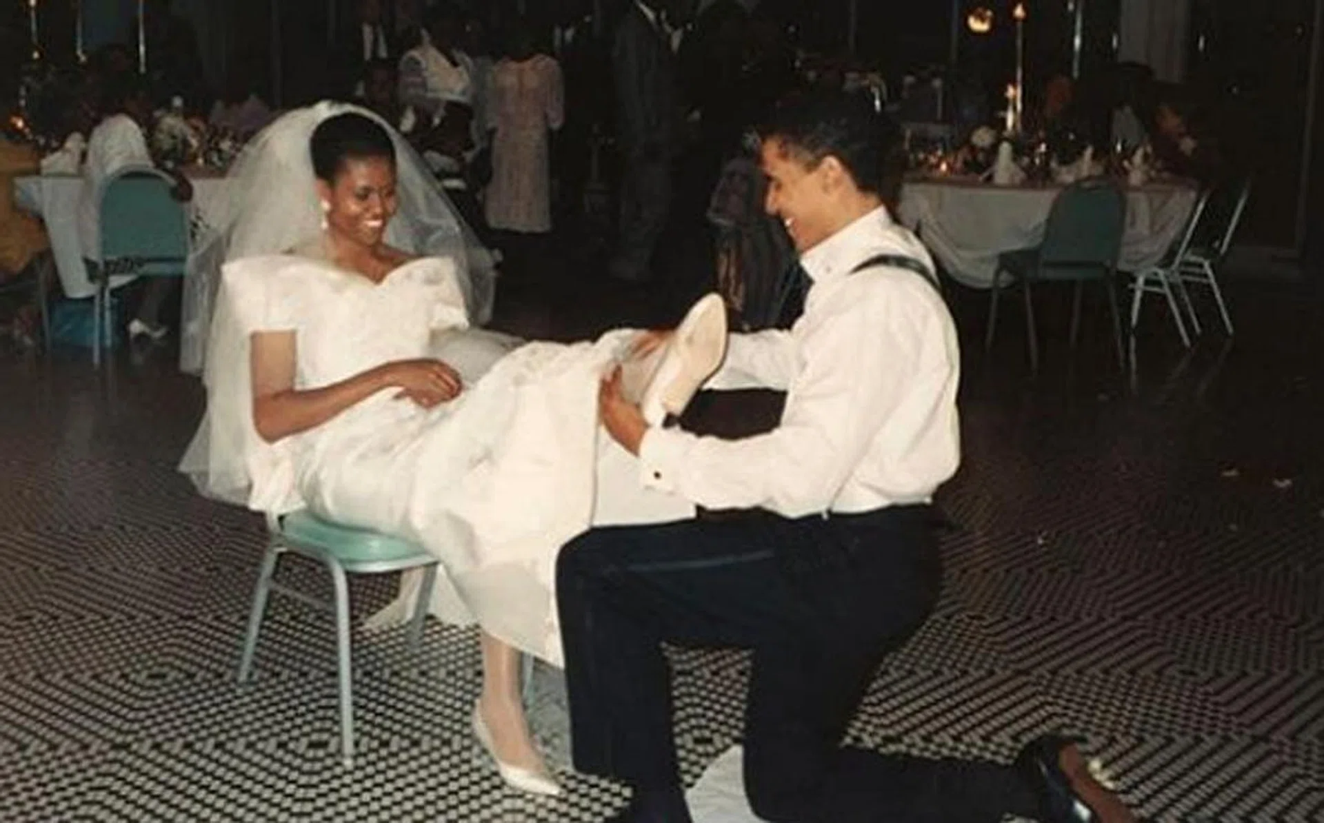 barack_michelle_obama_wedding_anniversary_marriage_advice_900x560