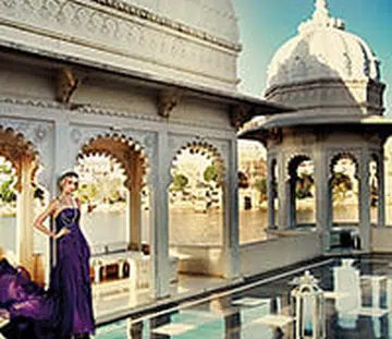taj lake palace fashion thumb.jpg