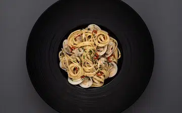 places pasta craving