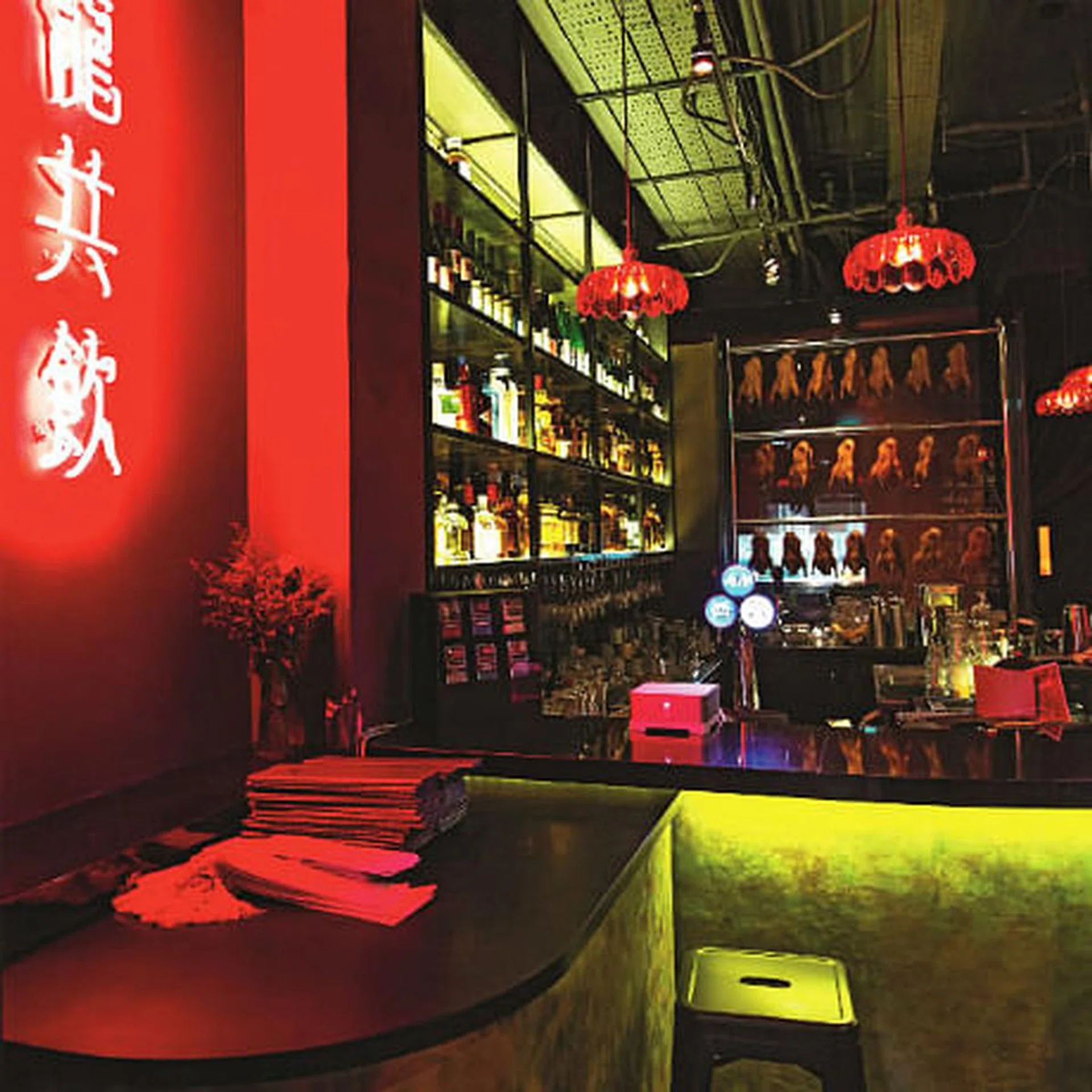 Private dining in singapore thumbnail