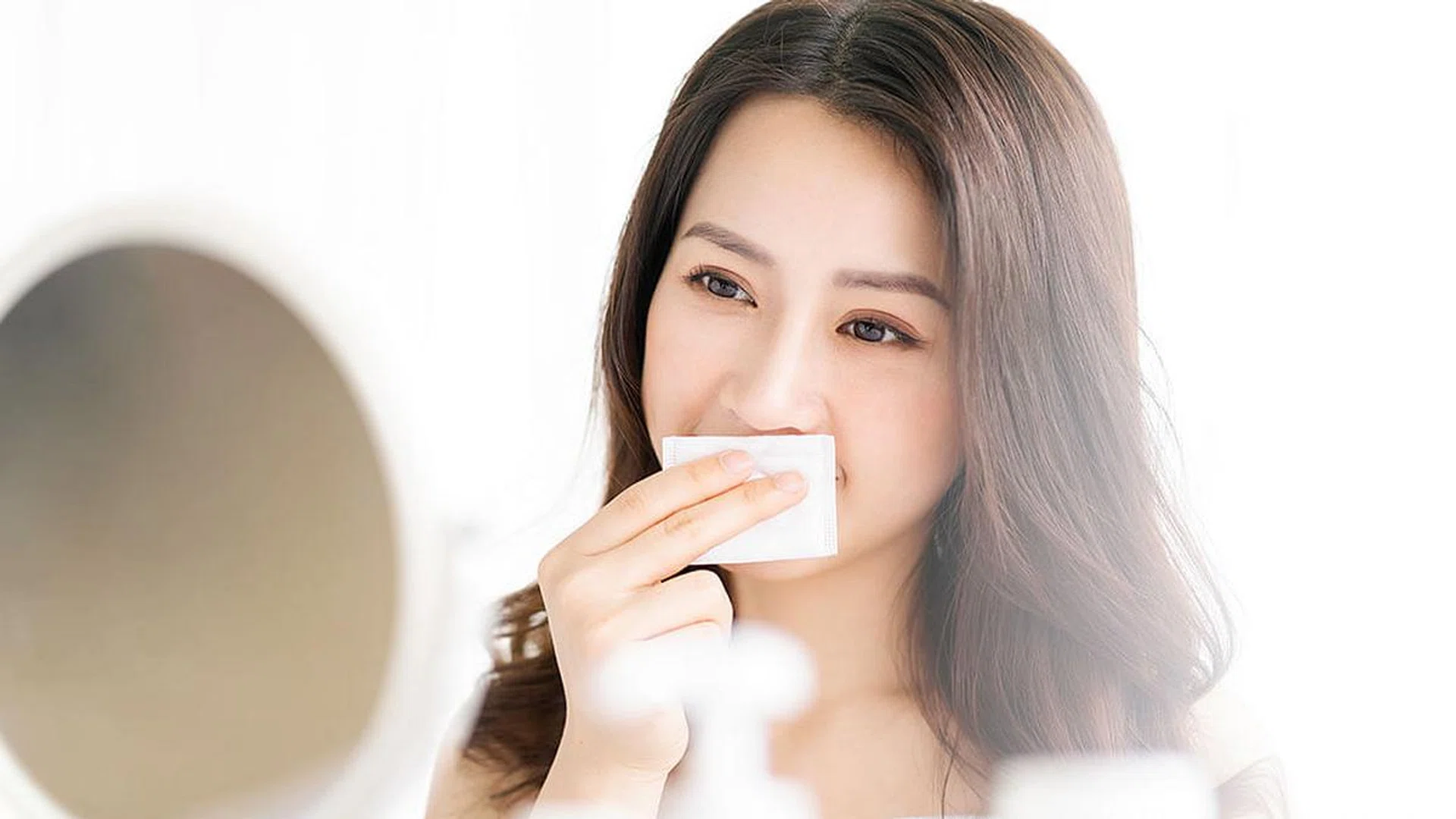 How can you tell if you have sensitive or sensitised skin?