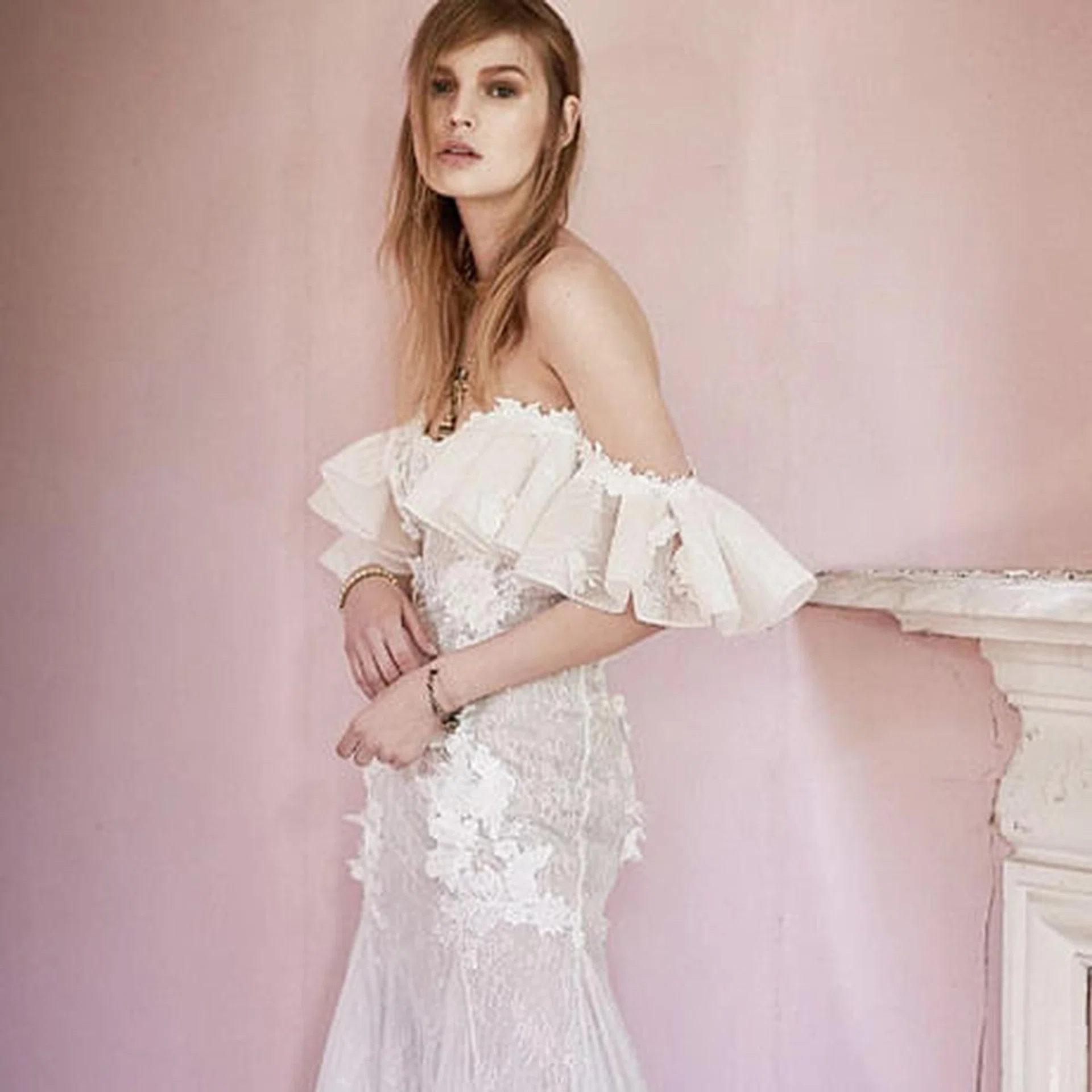 off-shoulder_wedding_dress