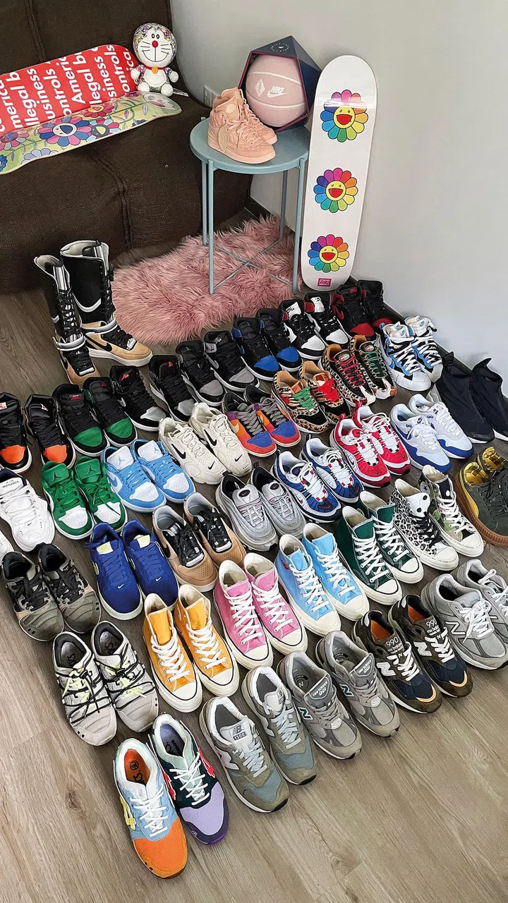 Sneaker