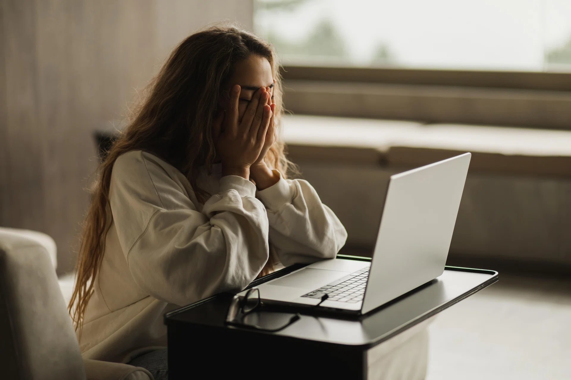 Mental health female problems and mood swings. Hard working as freelancer. Difficulties and problems in remote work. Young entrepreneur in bad condition.