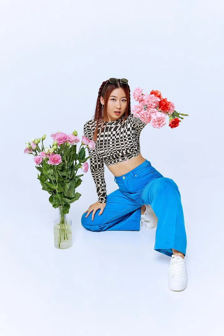 lindsay zalora monki