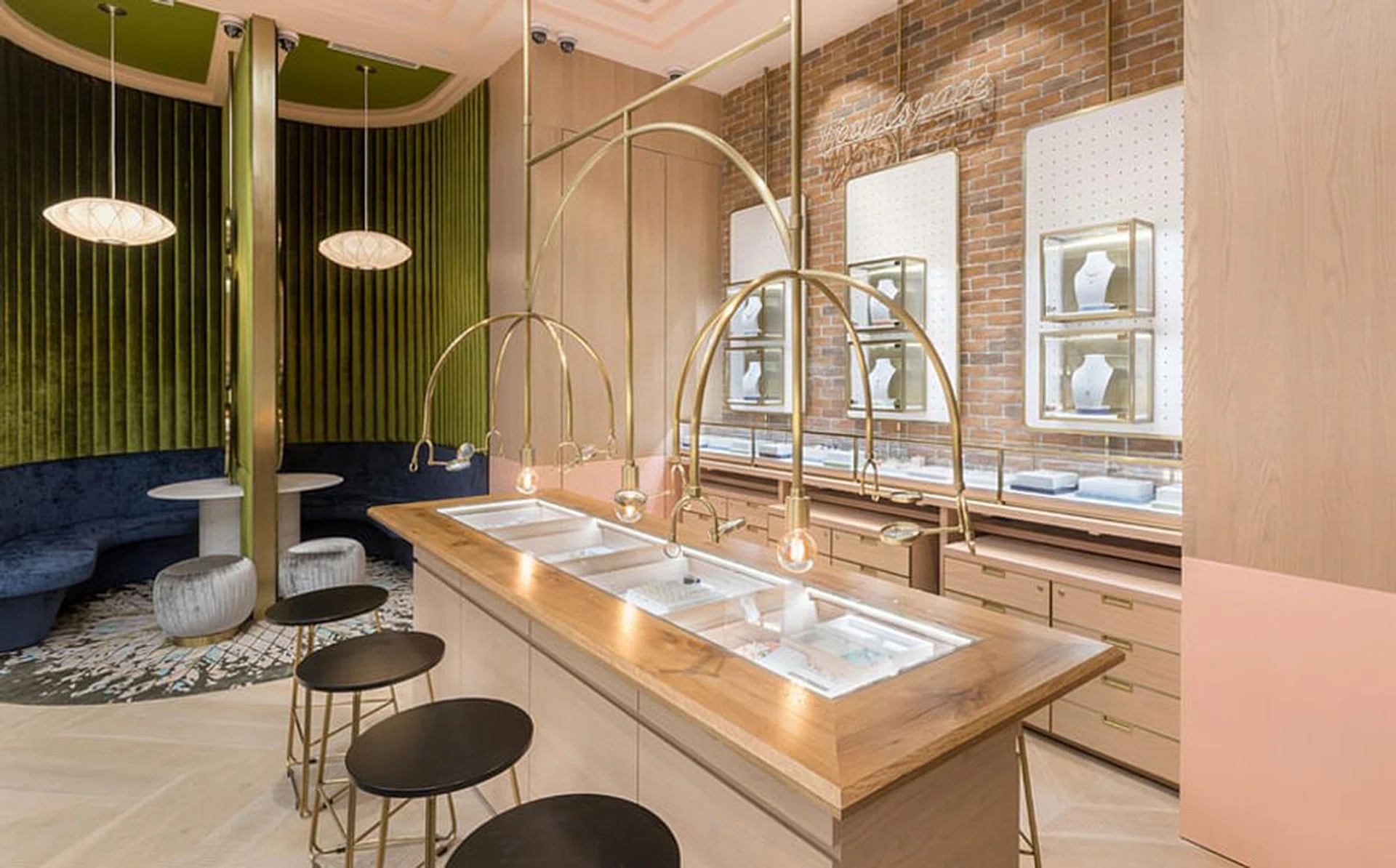 lee_hwas_jewelspace_workshop_900x560