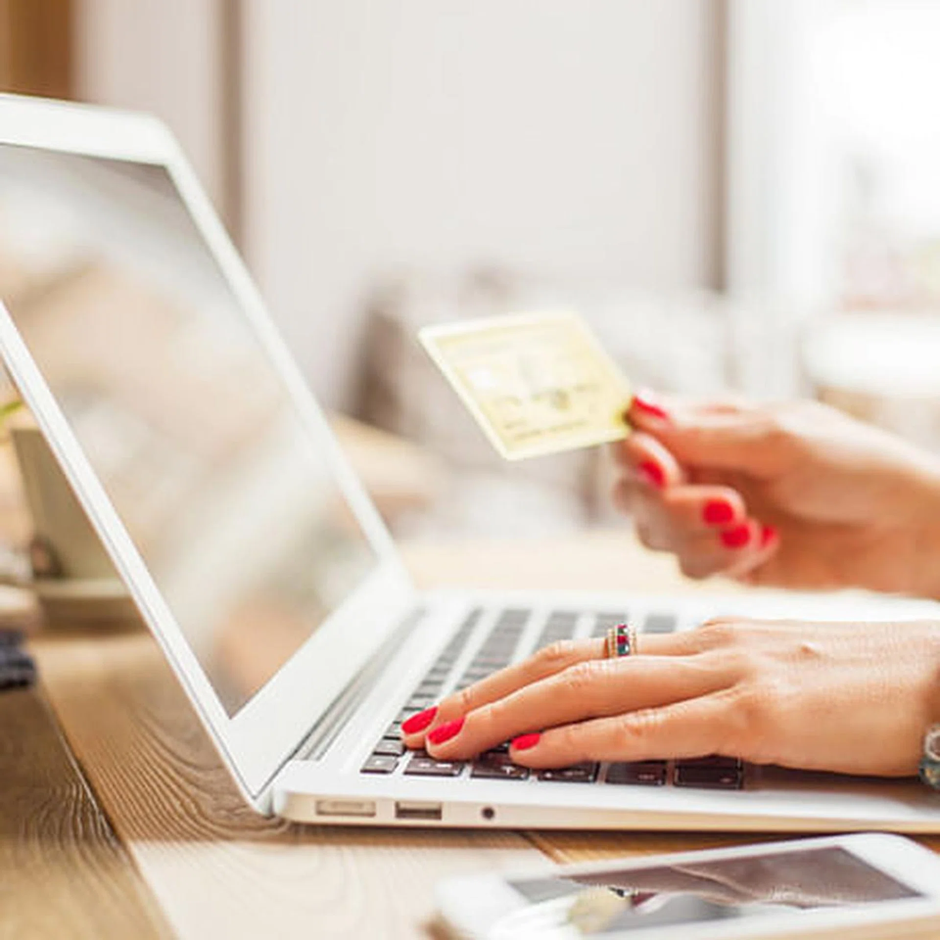 spending habits bad for retirement broke 30s