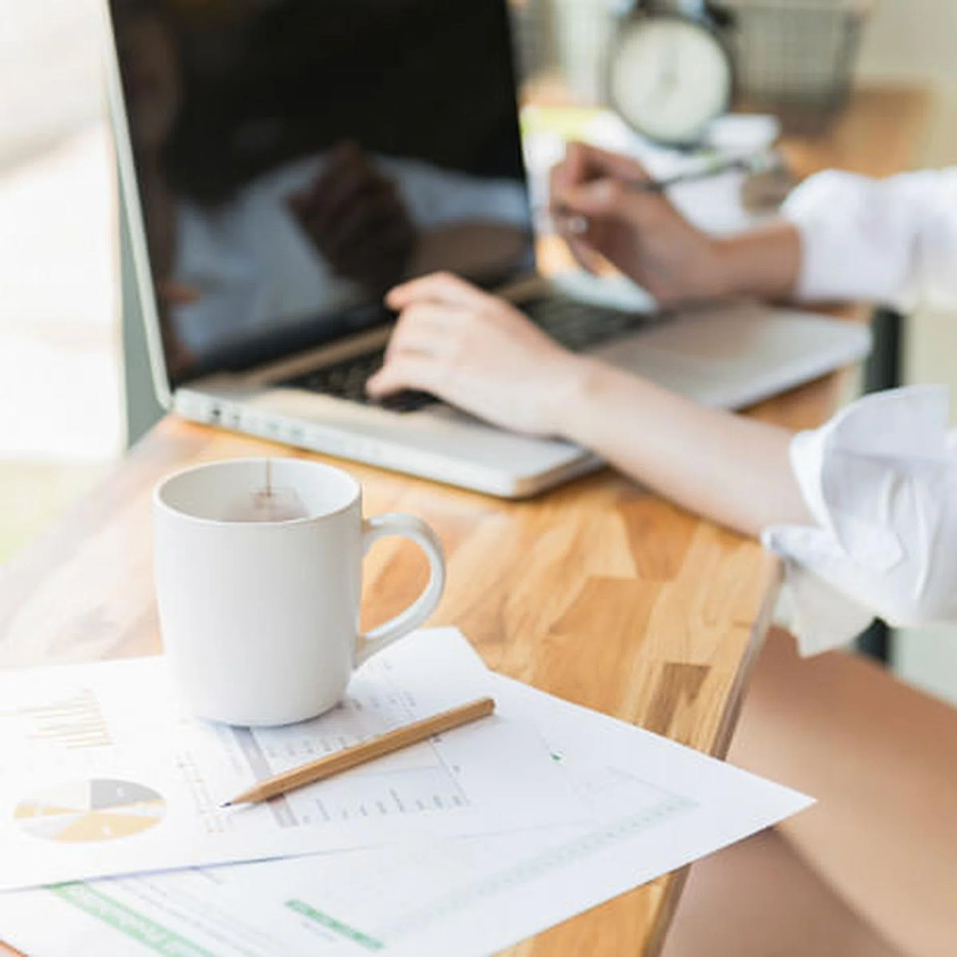 5 steps to building a business on the side for extra income in Singapore - thumb