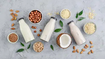 best-places-in-singapore-for-dairy-free-milk