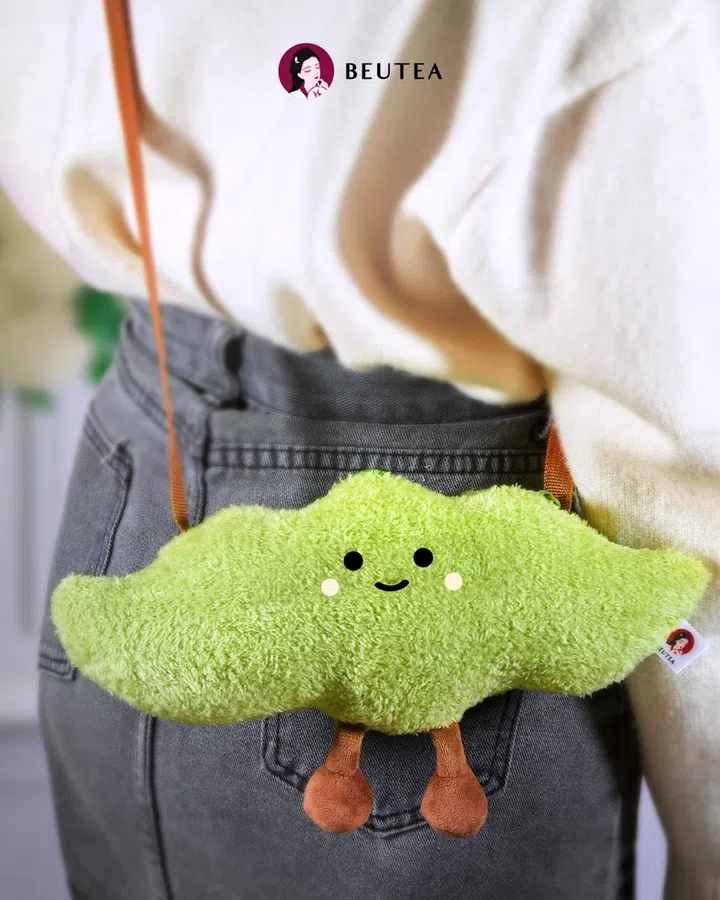 beutea edamame sling bag 