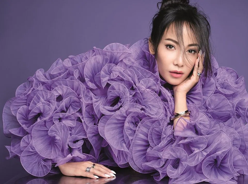 fiona-xie-entertainment-business-her-world-4