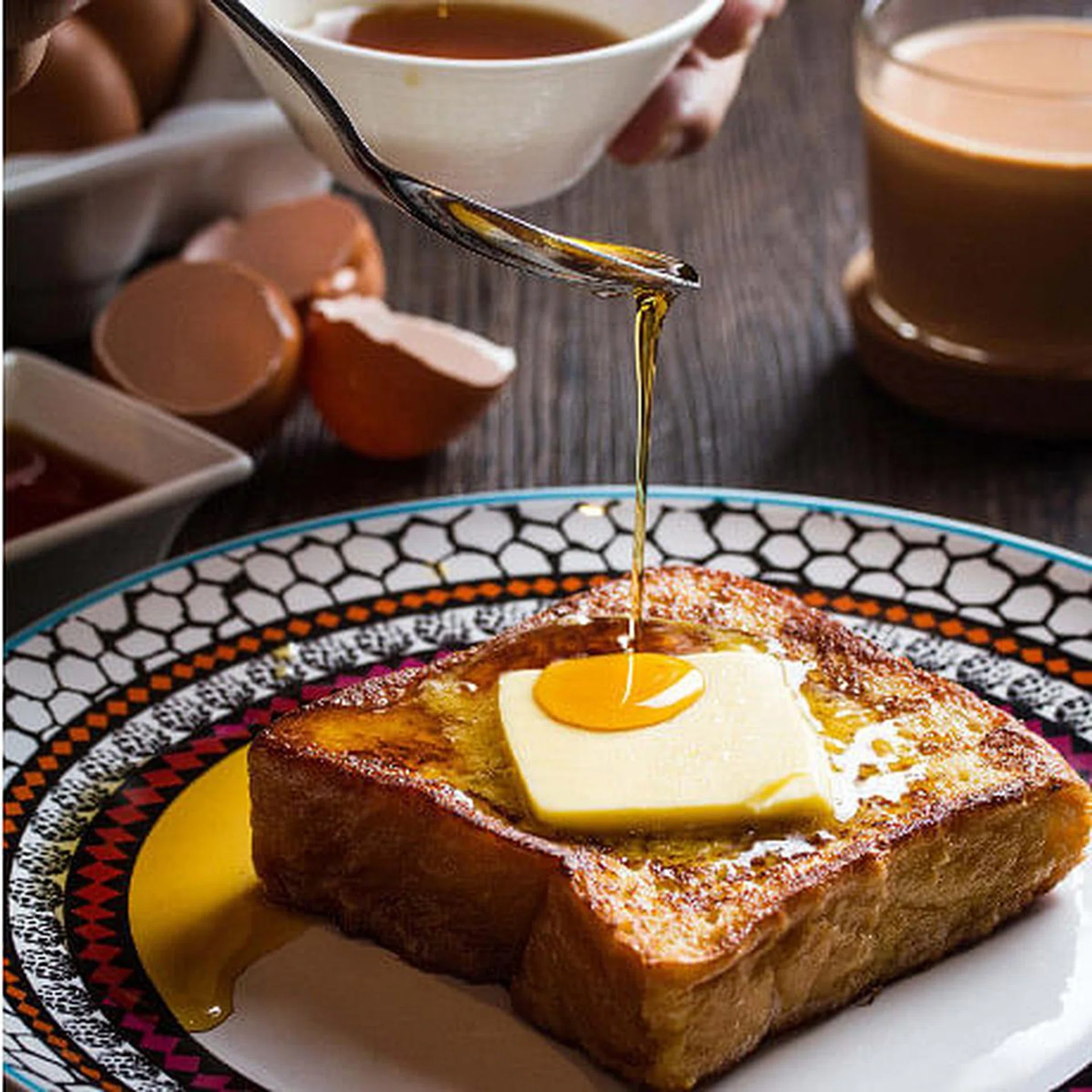 tai_cheong_bakery_egg_tarts_landscape_t