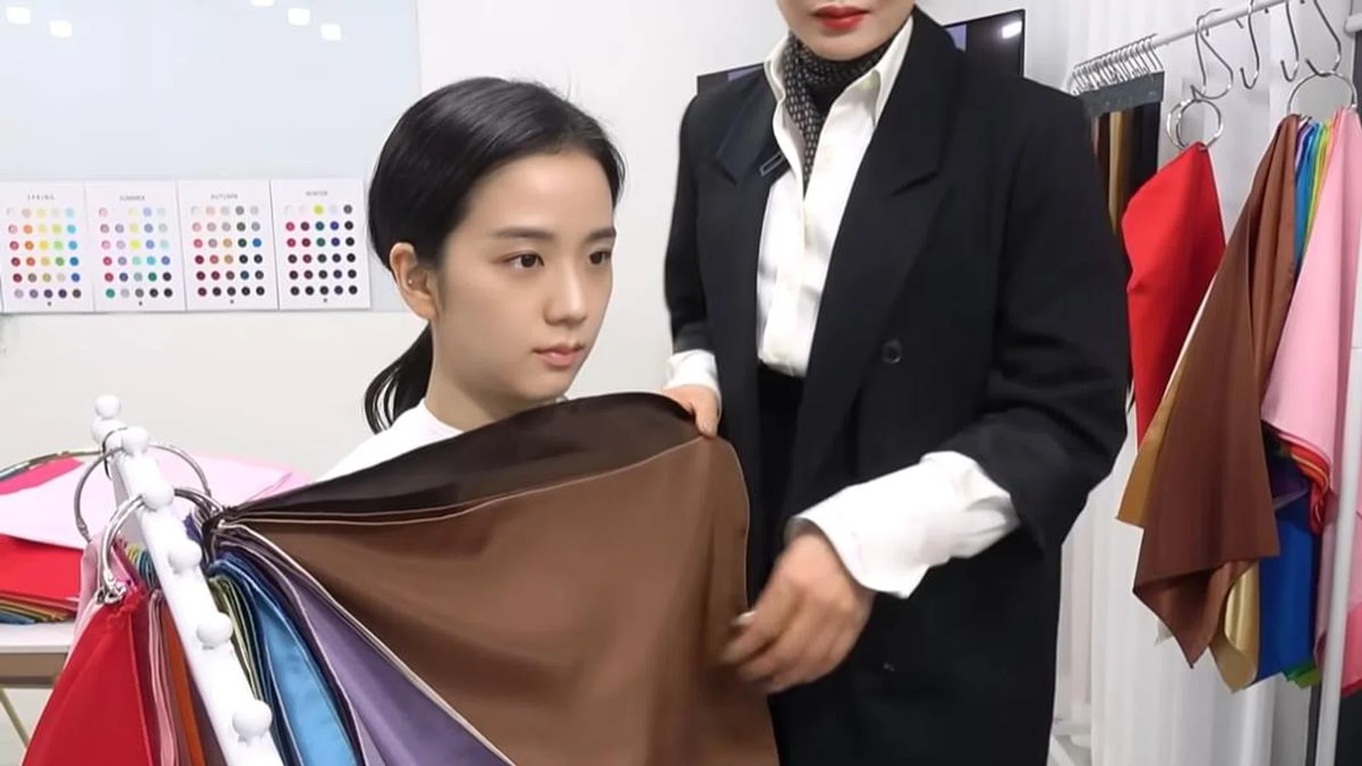 Credit: 행복지수 103%/YouTube