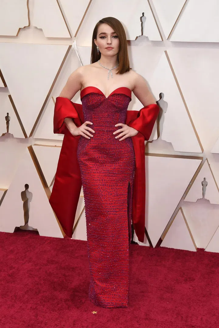 HOLLYWOOD, CALIFORNIA - FEBRUARY 09: Kaitlyn Dever attends the 92nd Annual Academy Awards at Hollywood and Highland on February 09, 2020 in Hollywood, California. (Photo by Jeff Kravitz/FilmMagic)