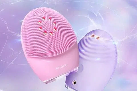 新品未使用　FOREO LUNA 3 パープル　ケース破損 新品未使用 FOREO LUNA 3 パープル ケース破損 新品未使用 FOREO LUNA