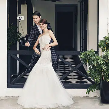 Wedding selfie game: 6 things to avoid doing