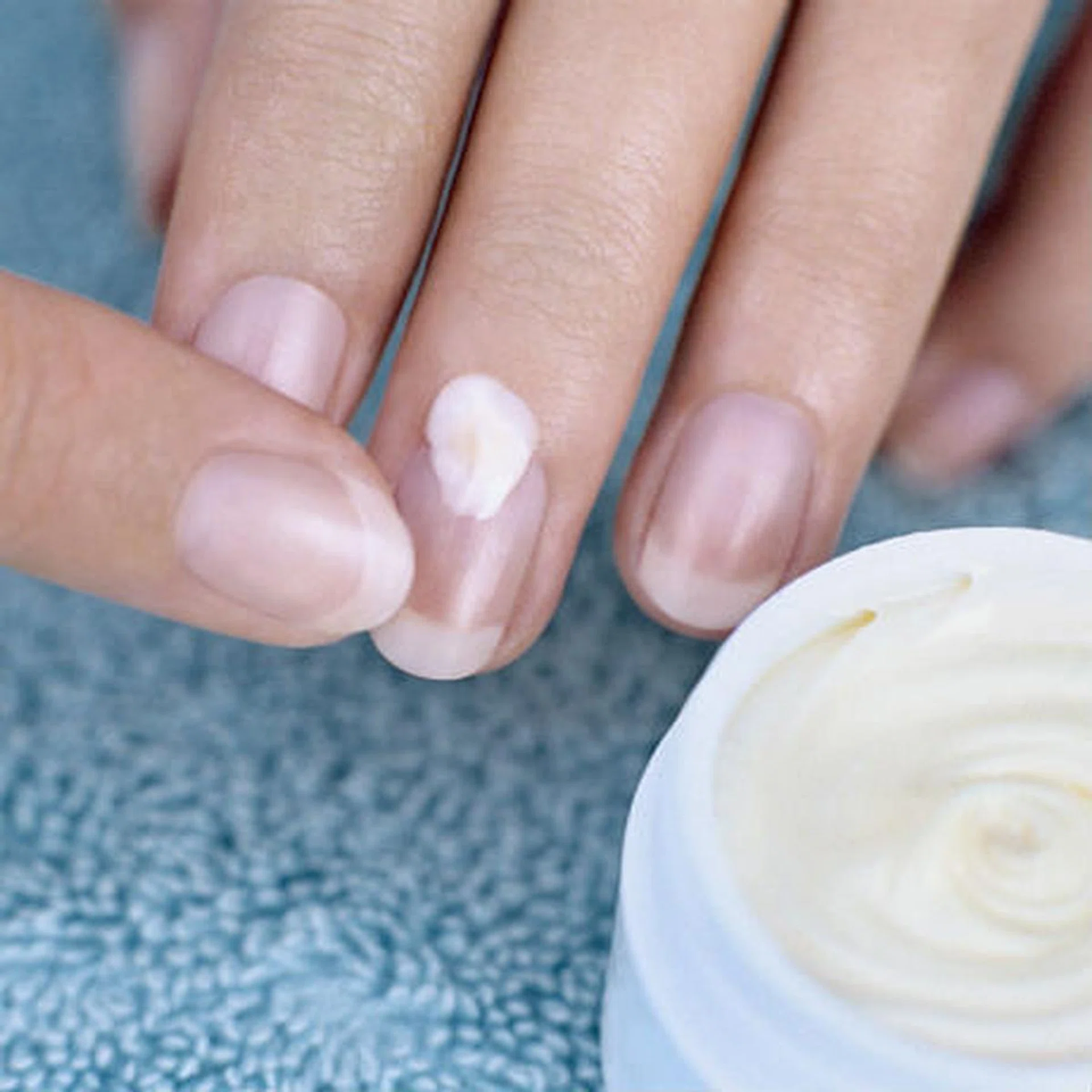2204_cuticle_tn