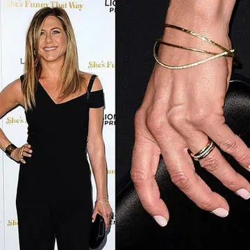 jennifer aniston wedding ring new t