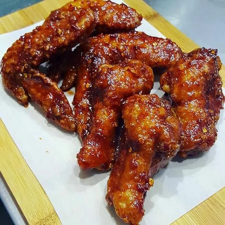 Best Korean fried chicken places in Singapore - Her World Singapore ...