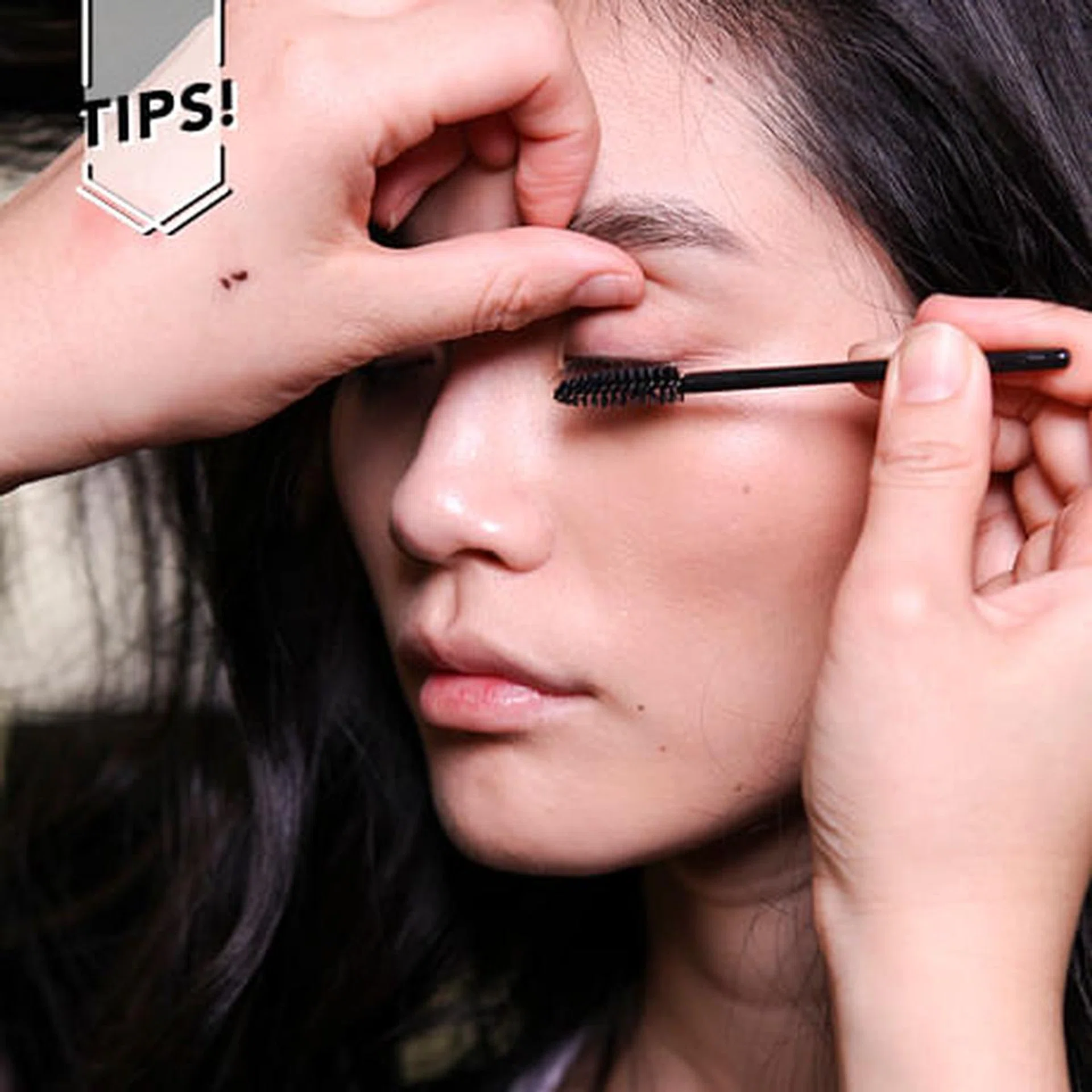 how to make your eyes look bigger and brighter