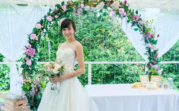 wedding_dress_rental_online_singapore_900x560_2