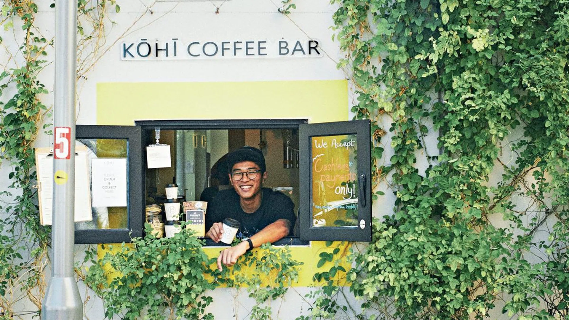 her-world-kohi-coffee-bar