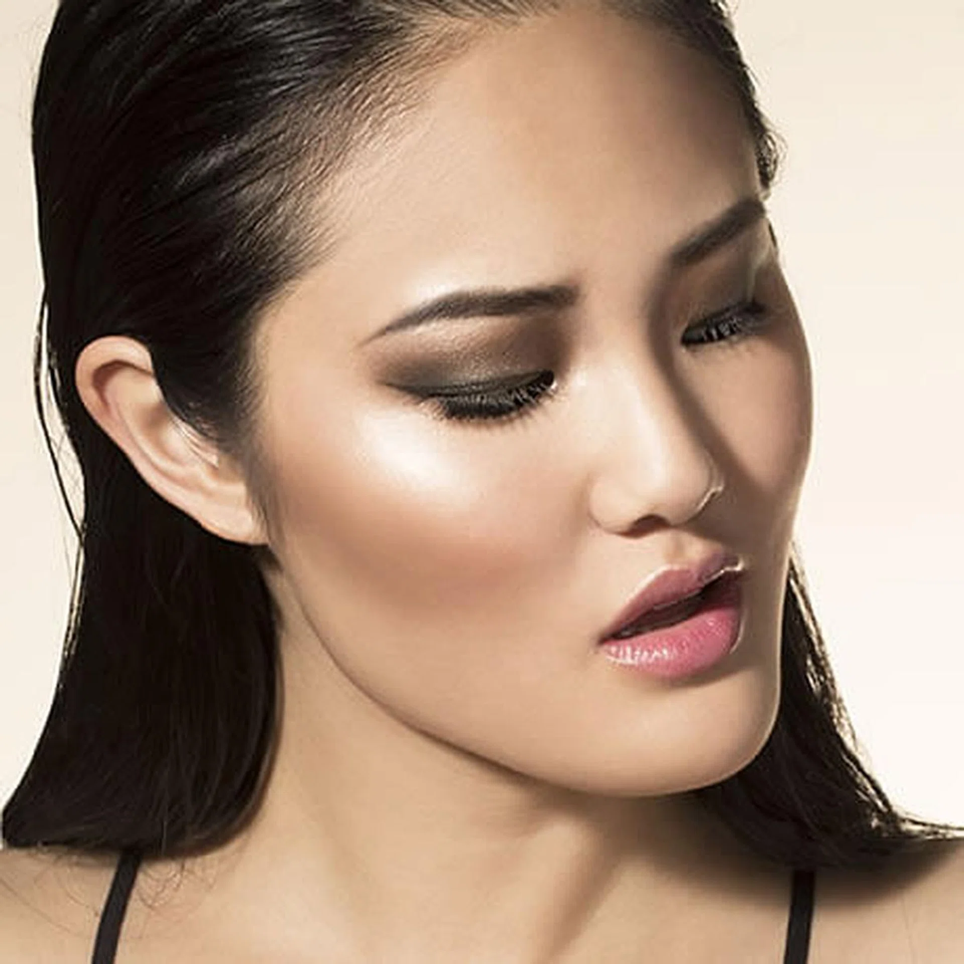 MaybellineÃƒÂ¢Ã¢â€šÂ¬Ã¢â€žÂ¢s Fashion Brow Pomade Crayon