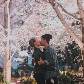 Grooms We Love:ÃƒÂ¢Ã¢â€šÂ¬Ã‚Â I love how steadfast he is when it comes to our relationship. HeÃƒÂ¢Ã¢â€šÂ¬Ã¢â€žÂ¢s never one to walk away.ÃƒÂ¢Ã¢â€šÂ¬Ã‚Â thumbnail