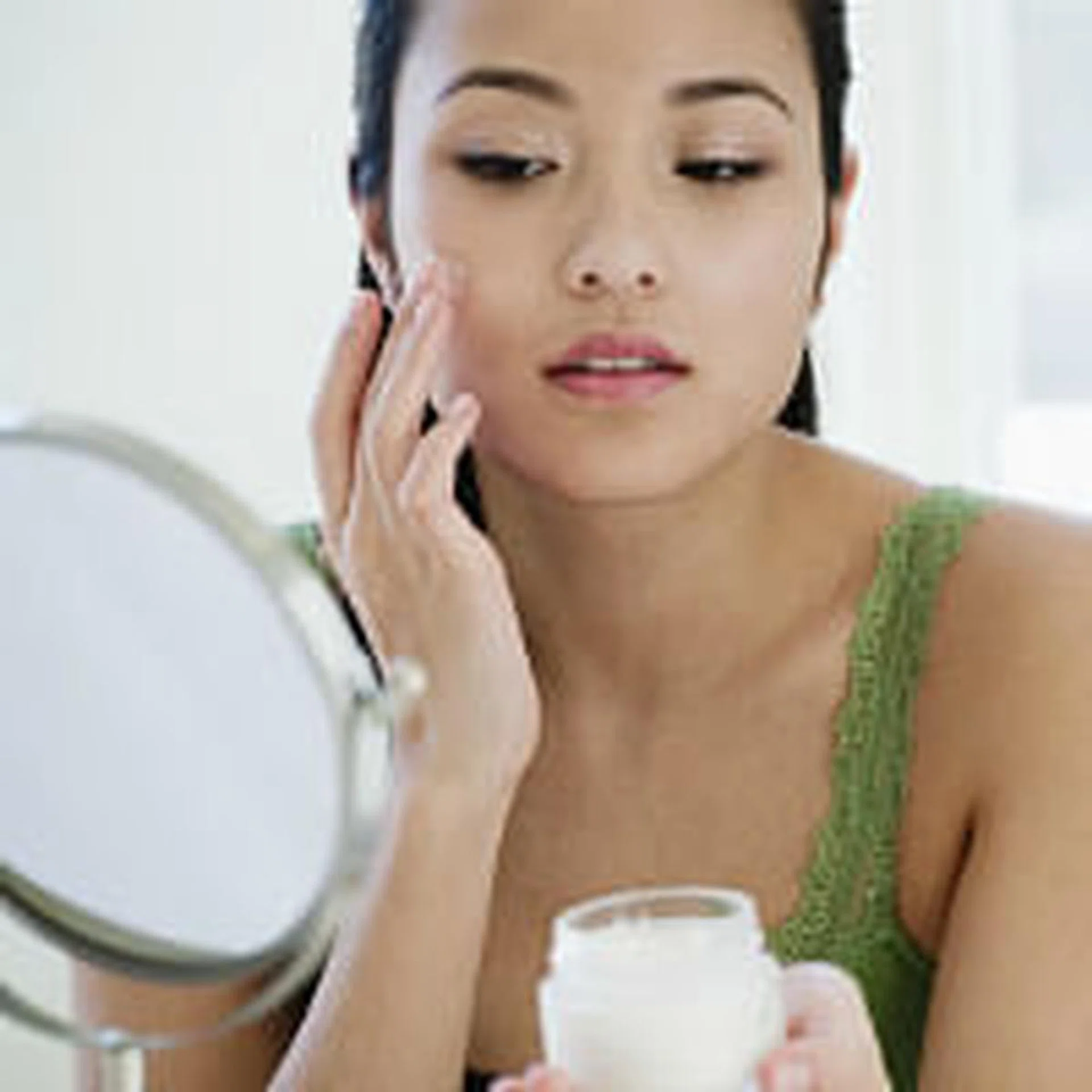 Expensive skincare products expire sooner with jar pump packaging thumb