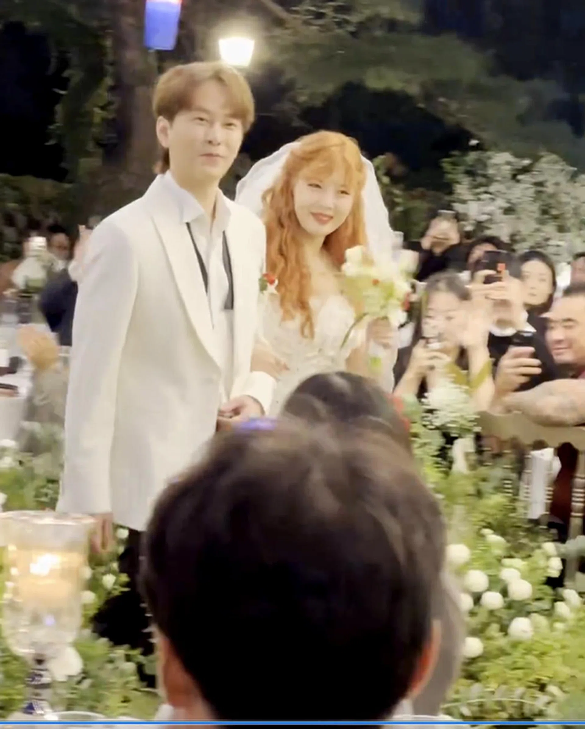 hyuna13 - Screenshot. Hyuna and Yong Jun-hyung married on Oct 11.


Credit: KAHI_KOREA/INSTAGRAM
