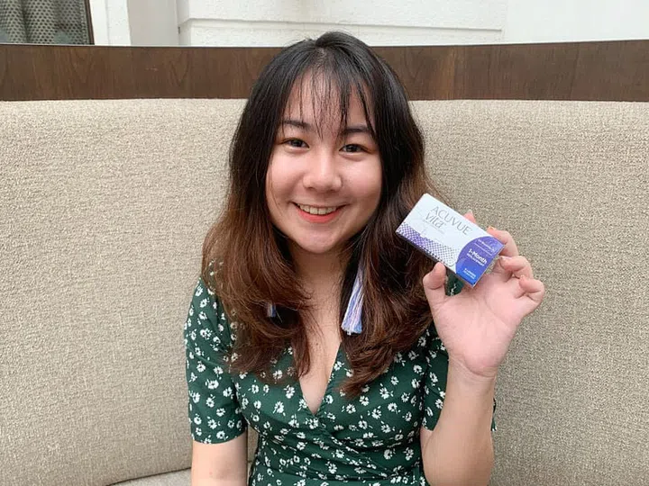 acuvue_vita_contact_lens_review_astigmatism_cheryllim