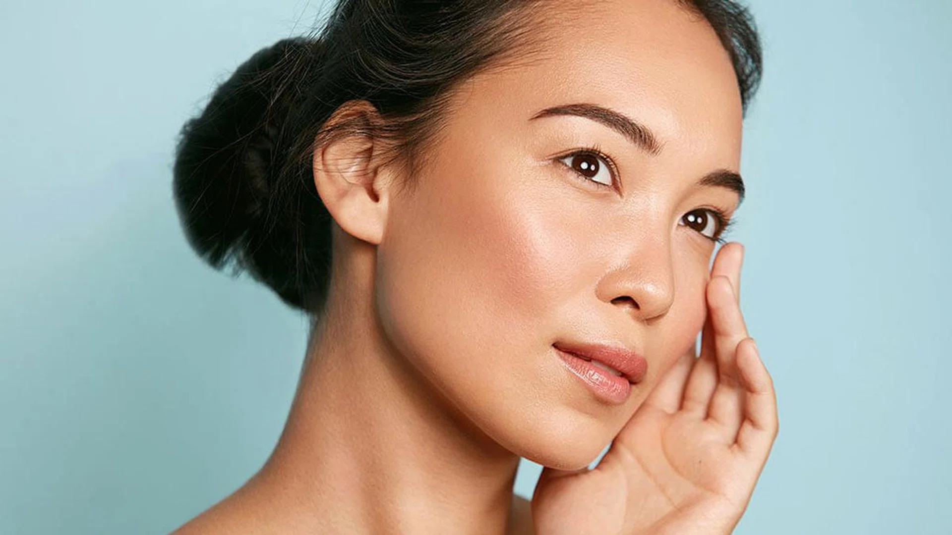 Best bronzers for Asian skin tones, plus how to use them