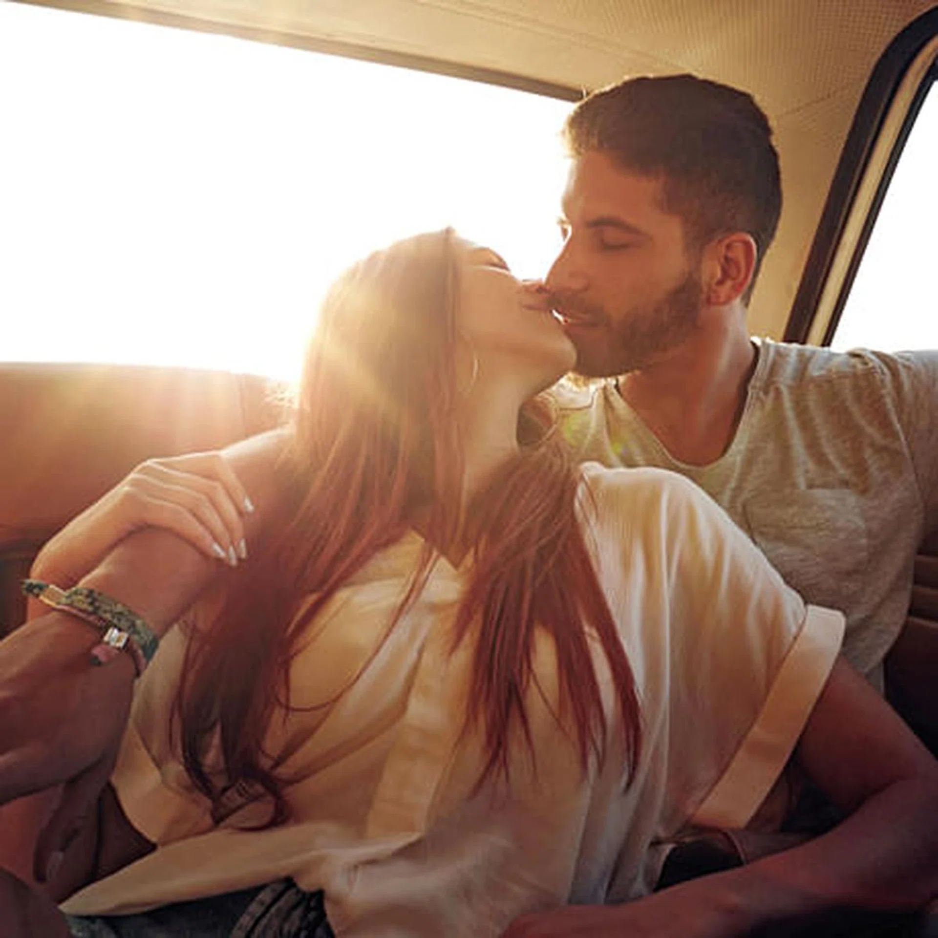 relationship advice singapore - how to deal with lazy husband jealous wife - thumb