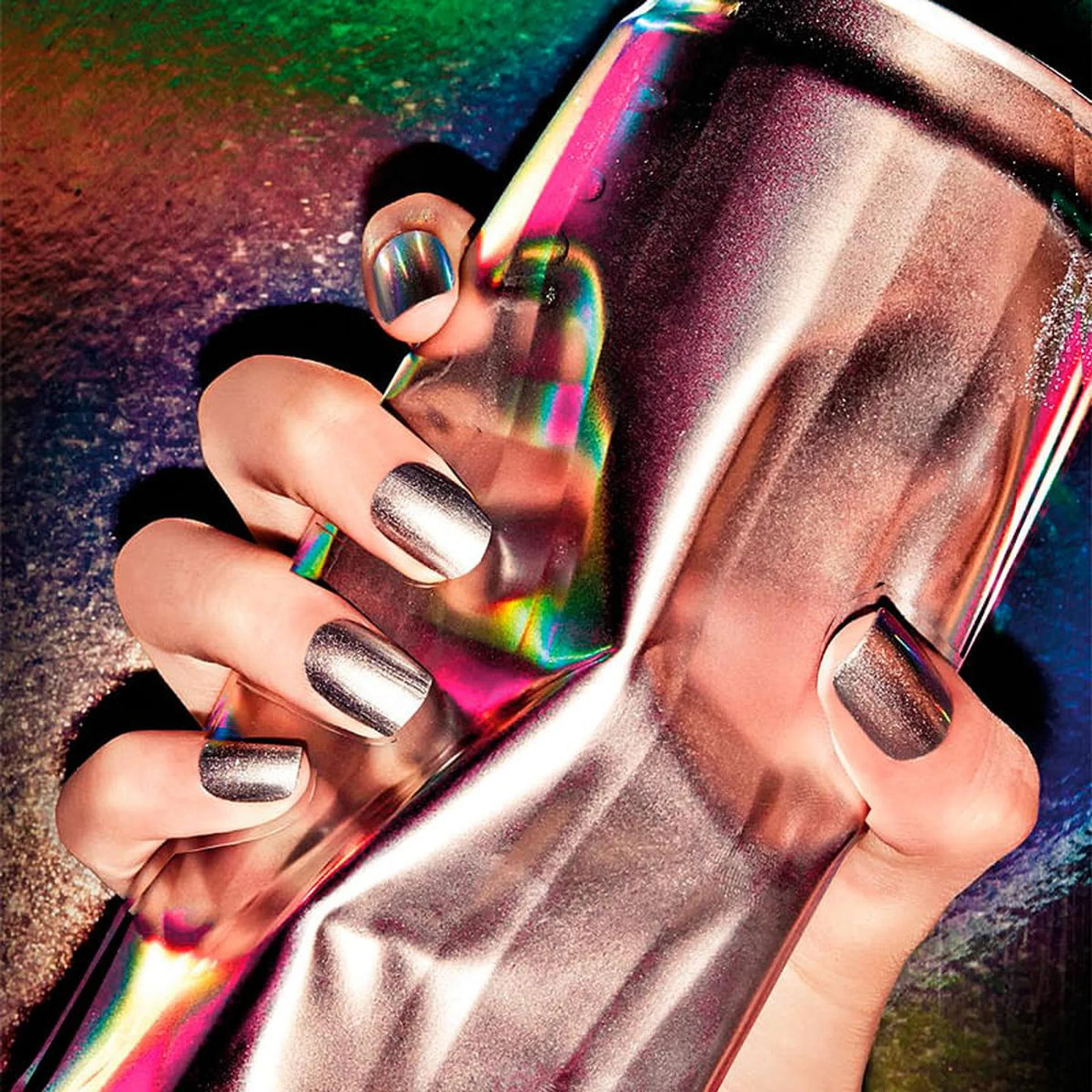 Insider secrets to keeping your salon manicure looking fresh as new through the holidays